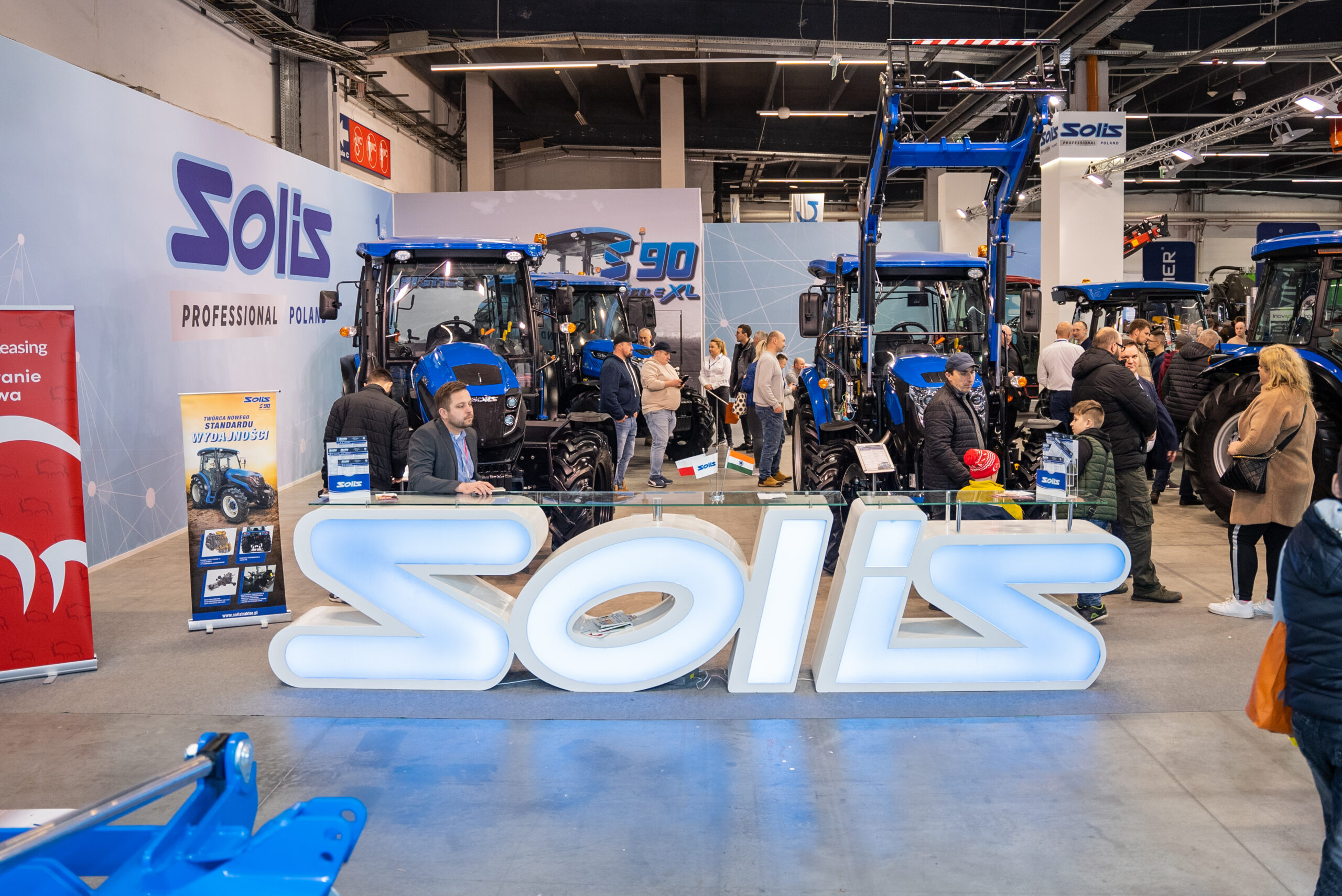Targi AGROTECH ciągniki HANWO SOLIS