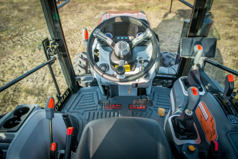 Ciągnik HANWO HWB704C 75KM Stage V profesjonalny traktor rolniczy z podnośnikiem 2500kg