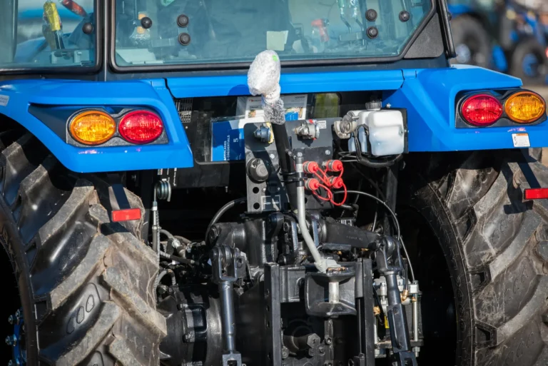 Ciągnik SOLIS S60 58KM SHUTTLE XL profesjonalny traktor rolniczy Stage V