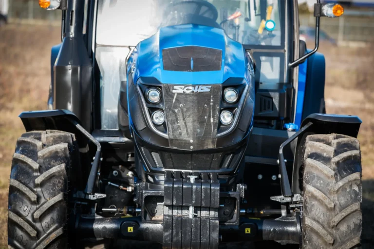 Ciągnik SOLIS S90 91KM Stage V profesjonalny traktor rolniczy z komfortową kabiną